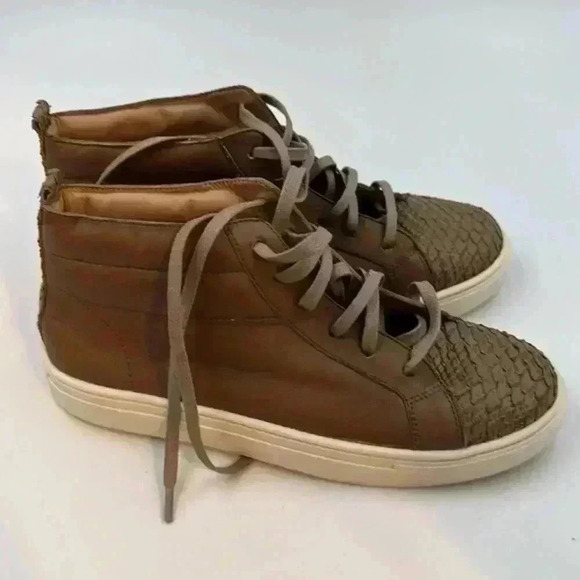 NWOT size 6 KAANAS high tops. Brown w/ snakeskin accent. - Picture 1 of 7